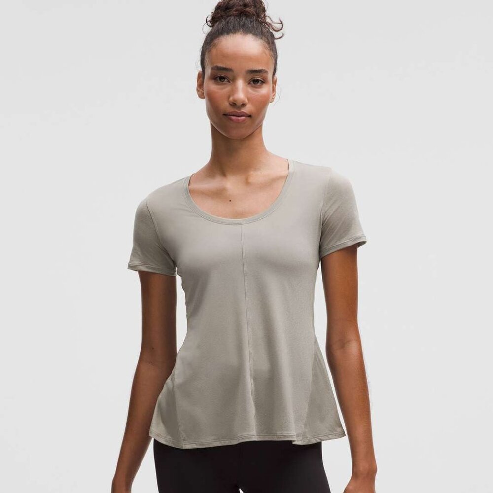 Lululemon Lightweight Flowy Hem Short-Sleeve Shirt